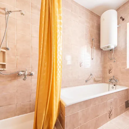 Snjezana By Interhome Appartement *